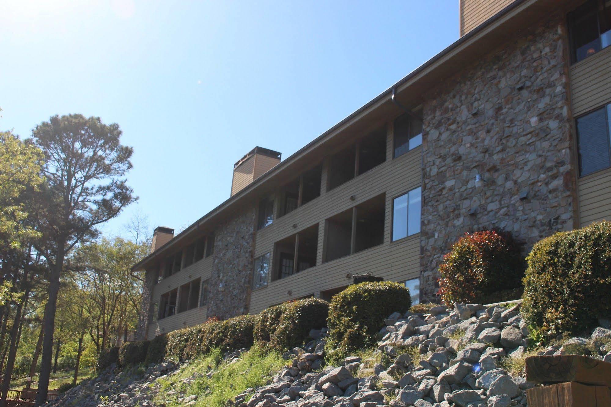 The Wharf Resort Lake Hamilton Exterior foto