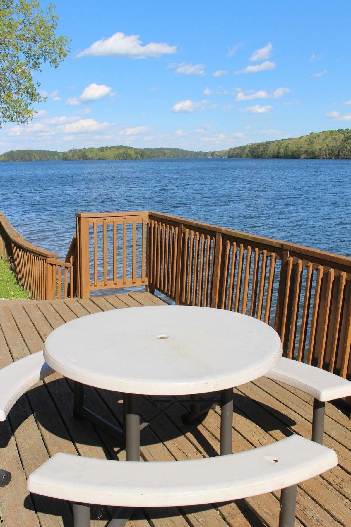 The Wharf Resort Lake Hamilton Exterior foto