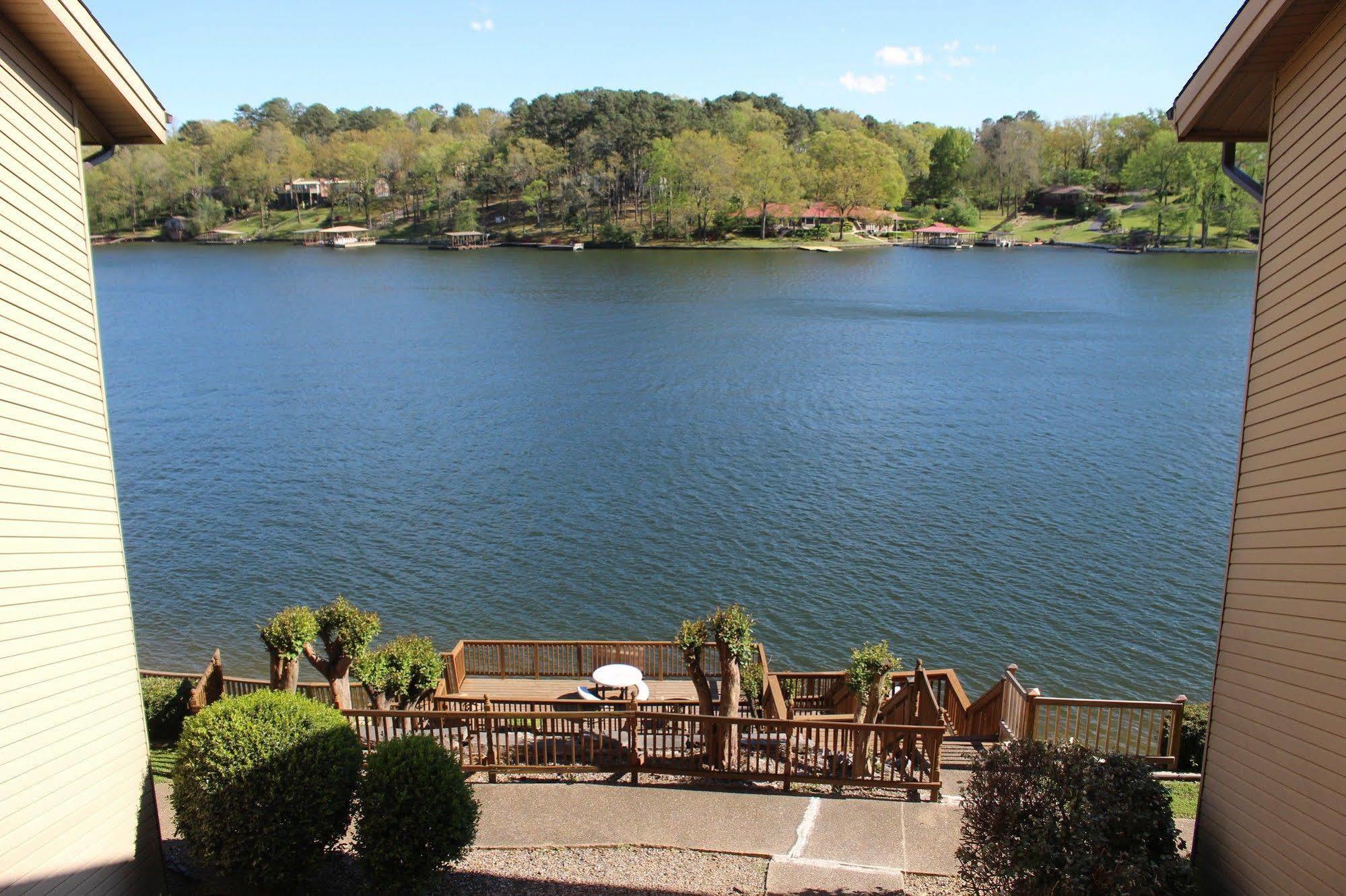 The Wharf Resort Lake Hamilton Exterior foto